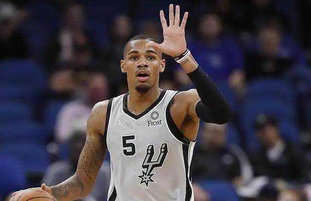 英超赛程-尼克斯老鹰等队有意穆雷?马刺高额要价说明一切