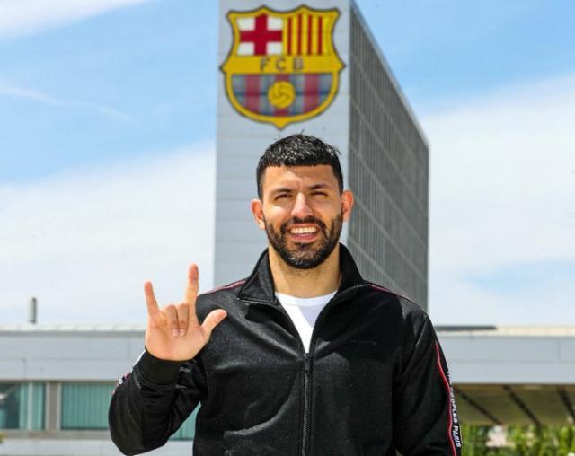 NBA赛程-官方：阿圭罗加盟巴萨 签约两年